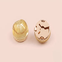 Clasp & Co.™  Buttons